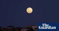 Watch November's 'beaver' supermoon rising over Sydney's Bondi beach – video