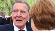 Schroeder nie dostanie pieniędzy. Bank zablokował rosyjskie przelewy