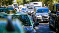 Taksówkarze kontra Uber, czyli waka o byt