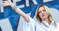 Faccia a faccia con Orban, il piano di Giorgia Meloni per fermare l'immigrazione: le indiscrezioni che agitano l'Europa