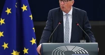 Rispunta Juncker, il rosicone: tesi anti-italiane, vuole escludere i vincitori