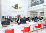 Người tiêu dùng thông minh mua vé máy bay ở đâu giữa “bão giá”?