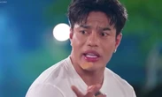 Lê Dương Bảo Lâm bị hải quan Mỹ giữ lại