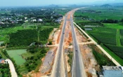 Ngắm đại lộ gần 2.000 tỷ đồng vừa được đặt tên ở Ninh Bình