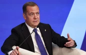 Ông Medvedev nhận định "chắc chắn" về tương lai của ông Trump