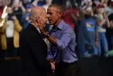 Phản ứng "lạ" của ông Obama trước nghi vấn đứng sau làn sóng kêu gọi ông Biden dừng...