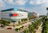 Người Hà Nội đi muôn nơi, rong chơi thỏa thích trên xe buýt điện VinBus