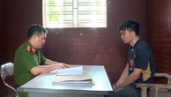 Cuộc truy lùng kẻ phù phép 99 chiếc điện thoại thành… túi cát