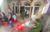 Nghi án chồng khóa trái cửa đâm vợ tử vong rồi tự sát