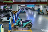 Người dân Hà Nội đang sạc xe điện tại chung cư, nhà riêng ra sao?