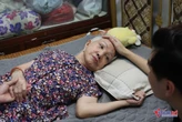 Người phụ nữ đặc biệt kề cận 'nữ hoàng vai ác' Hồng Nga tuổi 80