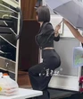Vòng eo 'mỏng như tờ giấy A4' của Tần Lam