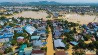 Đi tránh lũ về, mở cửa vào nhà, người dân Thái Nguyên sững sờ với cảnh trước mắt