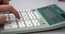 Белорусы начали получать «письма счастья» от налоговиков