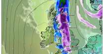 Snow maps show 750-mile Arctic bomb set to cover entire country in less than two weeks