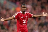 Ex-Chelsea boss hired to get best out of Alexander Isak after terrible start at Liverpool
