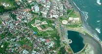 LiveIndonesia earthquake LIVE: Bengkulu rocked by 6.3 tremor as 'buildings shake'