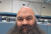 Bloke with award-winning beard so big 'he struggles to eat' shares intense weekly routine