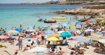Double jabbed expats could skip quarantine under plans to relax vaccine rules