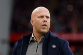 Former Liverpool striker sends major Premier League title warning as Arsenal verdict delivered