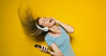 12 best noise-cancelling headphones for 2021 from Bose, AirPods, Beats and Sony