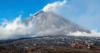 LiveEruption LIVE: Klyuchevskoy volcano erupts hours after 8.8 quake triggers tsunami