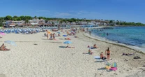 Brit dies in Menorca after falling and hitting head on rock while coming out of sea