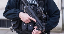 London Counter Terrorism Police swoop to arrest five men in 'plot to target single premises'