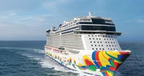 Cruise ship worker 'attacked passengers and fellow crew with scissors' before being detainedCrime