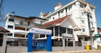 Laos government bans specific vodka brand after six tourists killed in methanol poisoning horror