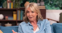 Fern Britton's 'awkward' live TV reunion with Phil Vickery after her cold revelation