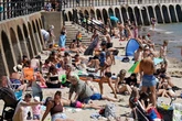 UK heatwave advice as boffins say we should turn our homes into cool 'caves'