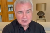 Eamonn Holmes makes family announcement as fans rush to support him