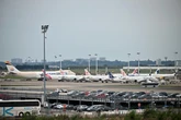 Major European airport sees flight evacuated after bomb threat on plane