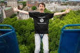New car brand offers free bungee jumps to anyone who visits its showrooms
