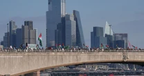 LiveGaza ceasefire LIVE: Starmer to meet Trump as landmark hostage return expected