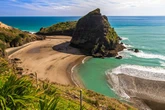 Massive earthquake strikes near coastal ‘Brit retirement hotspot’ with thousands at risk