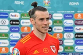 Tottenham fans make Jose Mourinho point as Gareth Bale plays three times for Wales