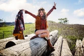 Shania Twain the hairdresser - that did impress her family much