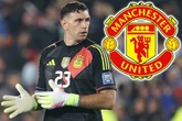 Man Utd transfer news: Emi Martinez 'desperate' for move as club torn over Andre Onana