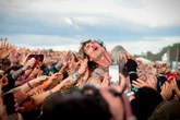 The Darkness not fit enough to keep up with The Rolling Stones