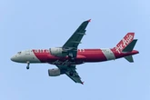 Flight evacuated after dopey bloke jokes about having 'bomb' in his bag