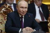 Putin protest in St Petersburg as hundreds chant 'old man in bunker still thinks it's 1985'
