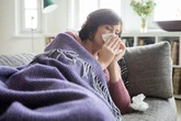 How to tell difference between covid, flu, RSV and common cold winter 2025