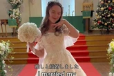 'Delusional' woman marries cartoon character after love story 'cost thousands'