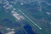 Several dead and pilot killed as plane crashes near major airport