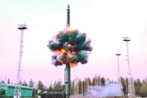 WW3 fears rise as Putin deploys hypersonic missile that could nuke Europe