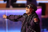 Stevie Wonder dismisses retirement and plots new album