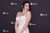 Ariel Winter shares horrific messages from 'male predators' that made her seek therapy