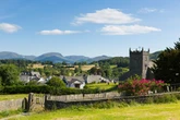 UK village 'frozen in time' with car-free roads where people return year after year